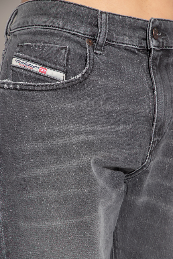 Jeans homme outlet 2019